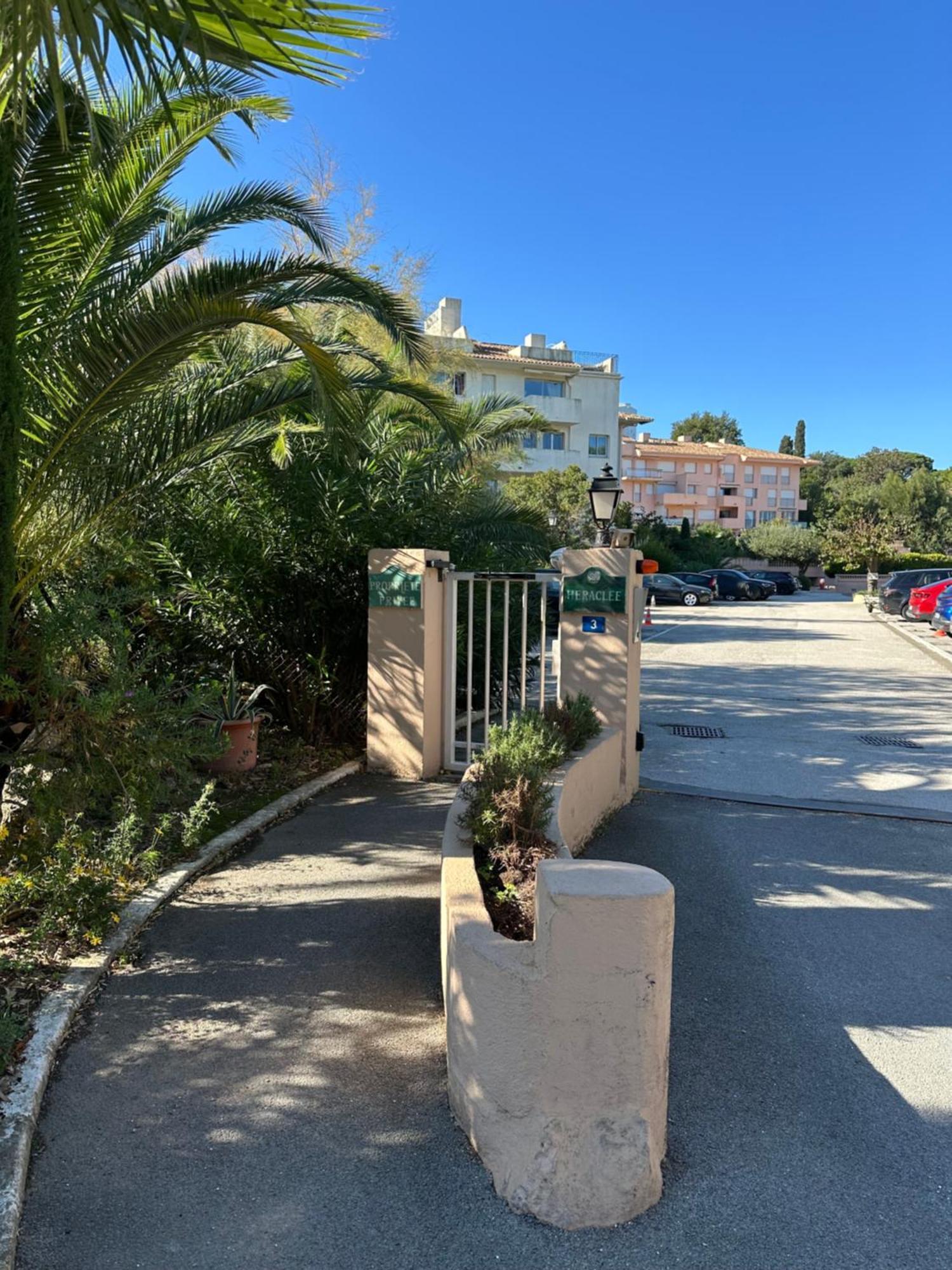 Saint-Tropez - Studio 40 M2 Kültér fotó