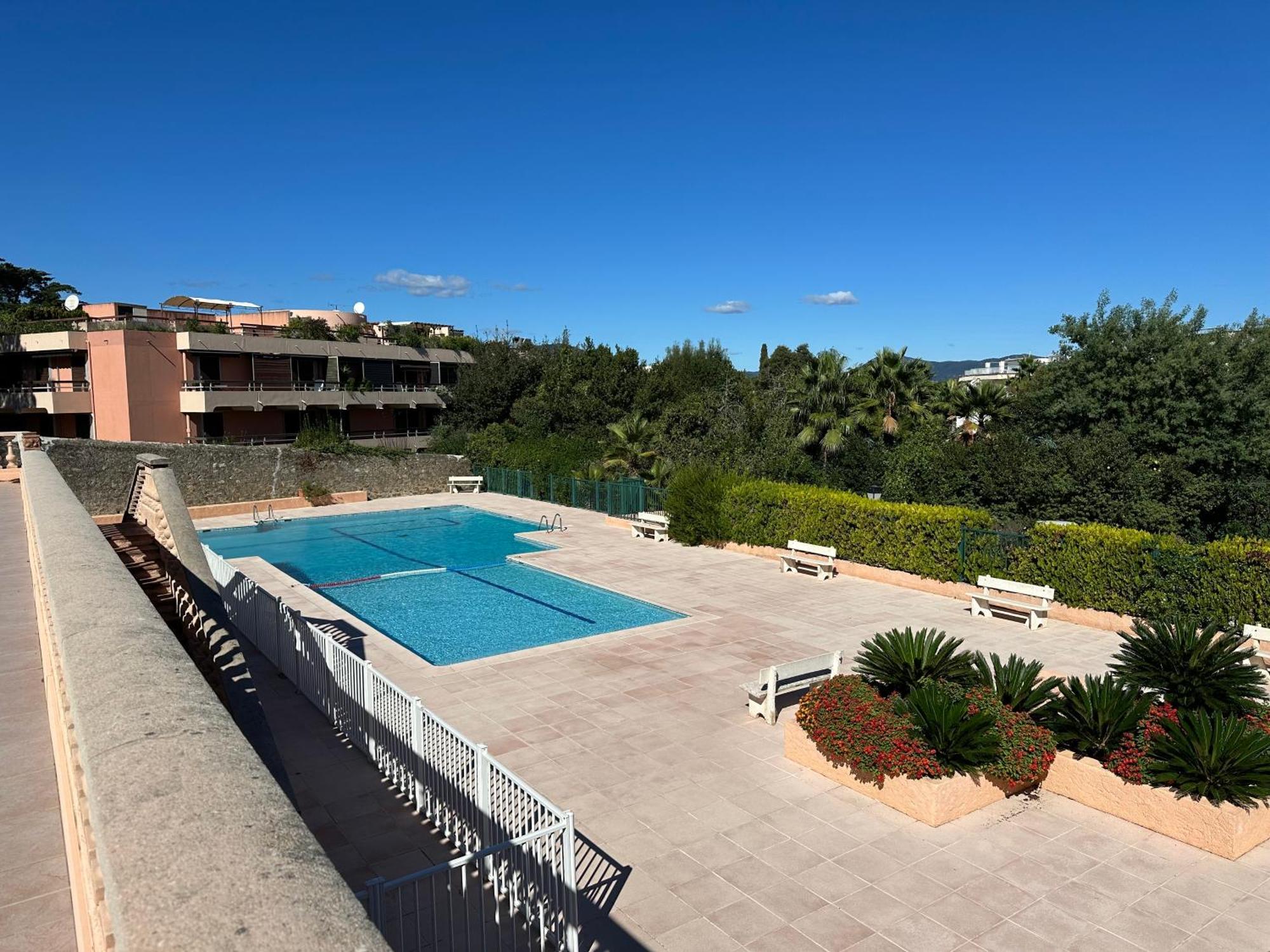 Saint-Tropez - Studio 40 M2 Kültér fotó
